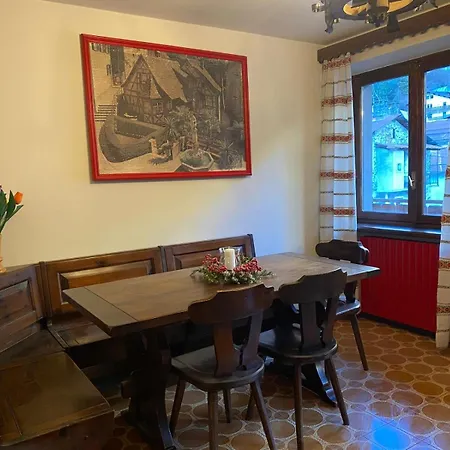 Petit Flower Apartman *