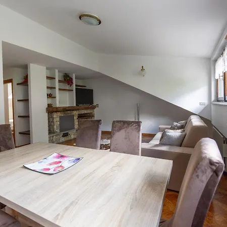 Apartament Petit Flower