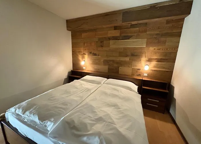 Apartman Petit Flower Isolaccia